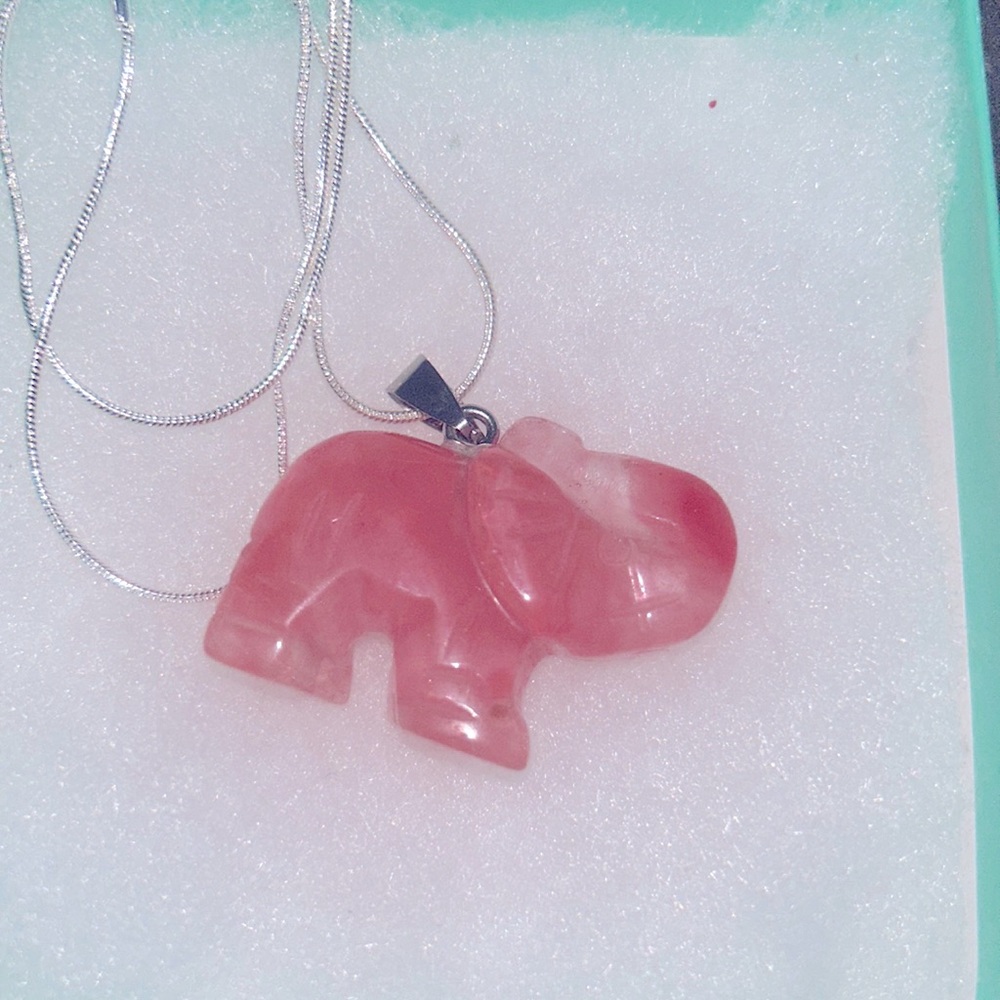 Boho hippie Cherry Quartz Crystal Elephant 🐘 Sterling Silver 24” Necklace